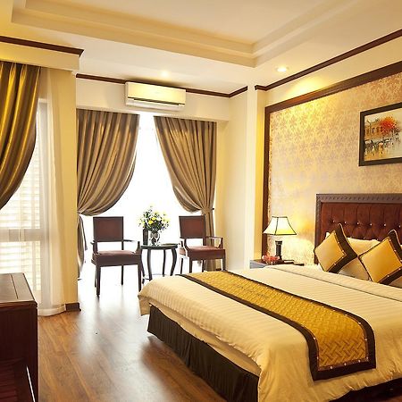 Huyen Chau Hotel ハノイ市 エクステリア 写真