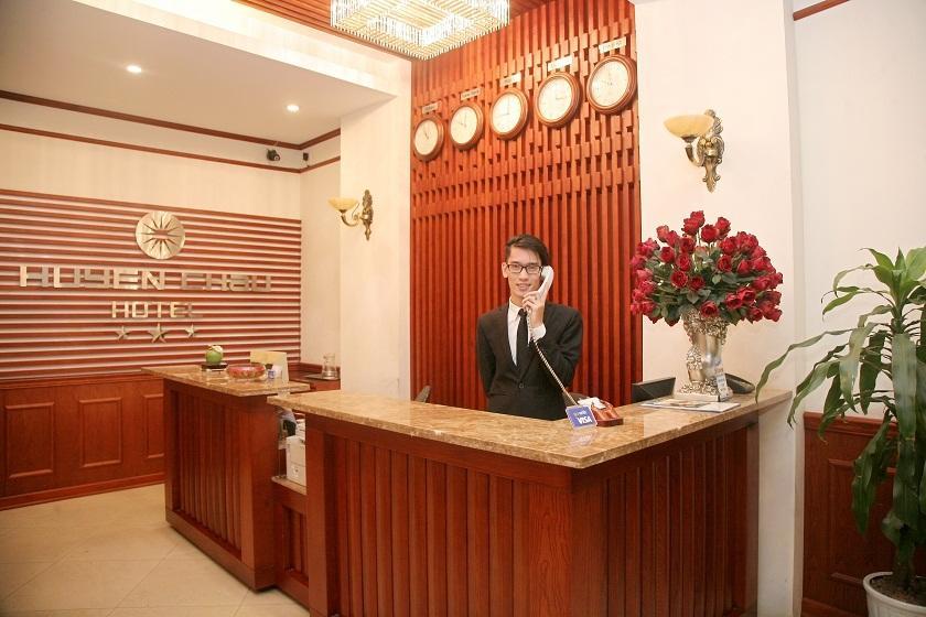 Huyen Chau Hotel ハノイ市 エクステリア 写真