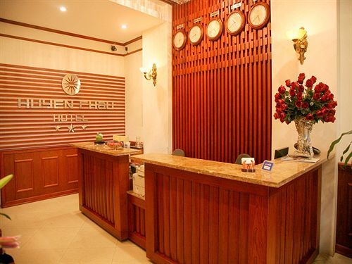 Huyen Chau Hotel ハノイ市 エクステリア 写真